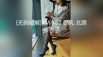 约横店古装群演穿着戏里衣服来酒店开操