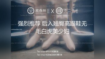 御姐下海！超级漂亮~【魔鬼baby】，风韵动人，双目含情，喜欢这一款的不要错过，身材也是极品，硬了