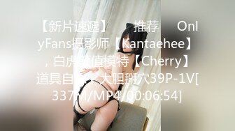 最新培训学校偷窥长发美女嘘嘘